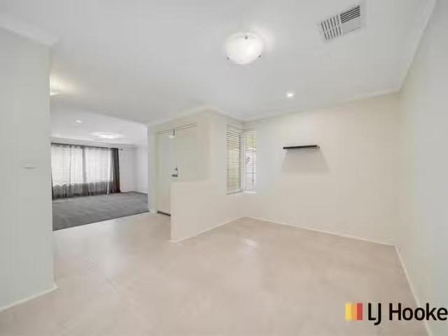 House for rent in Carramar, Western Australia