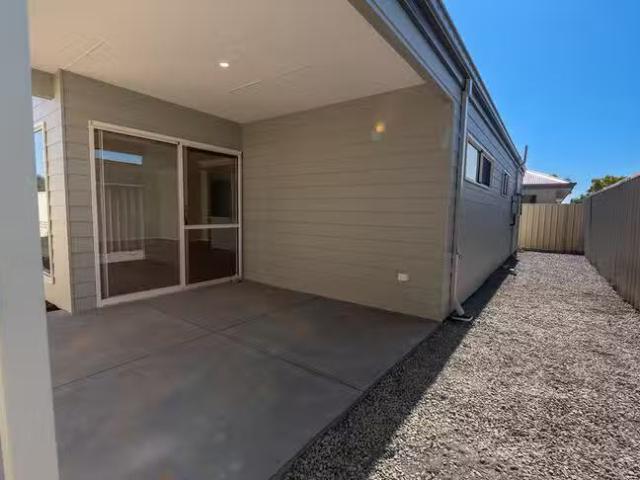 House for rent in Waikiki, Western Australia