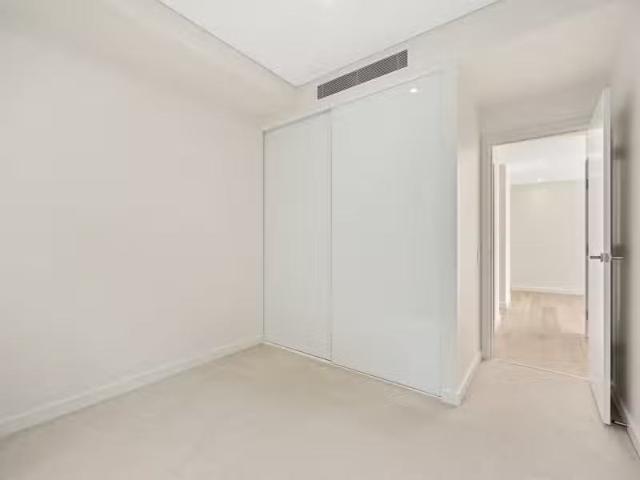 Apartment for rent in Wyoming, New South Wales