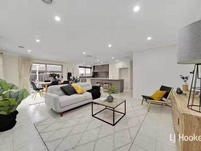 House for rent in Dunlop, Australian Capital Territory