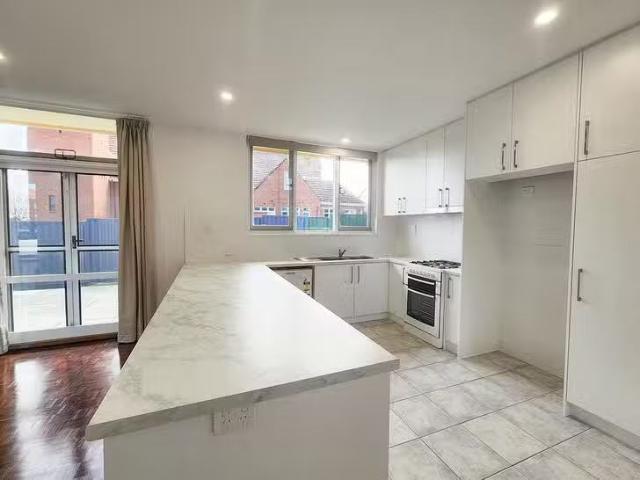 House for rent in Cambridge, Western Australia