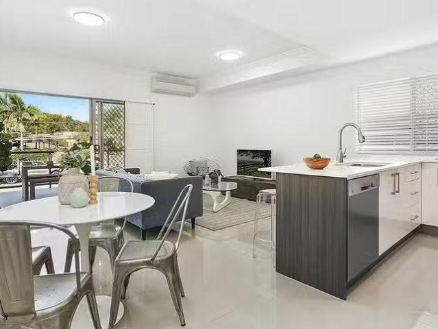 Apartment for rent in Toombul, Queensland