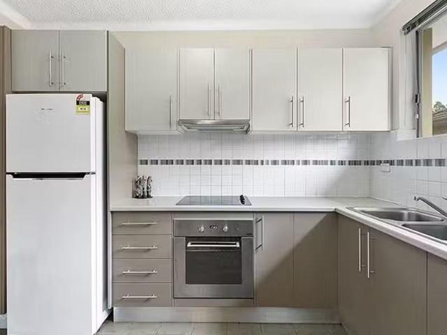 Apartment for rent in Rosehill, New South Wales