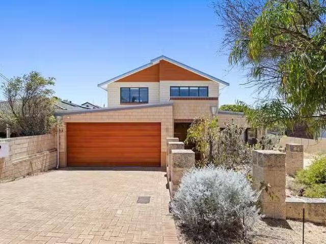 House for rent in Stirling, Western Australia