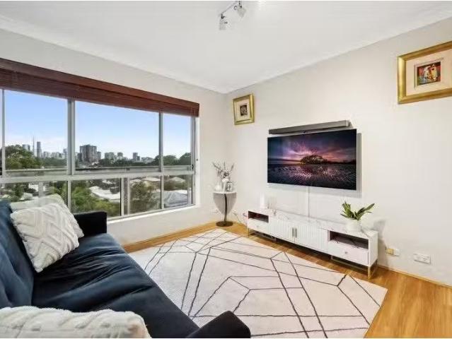 Apartment for rent in Toombul, Queensland