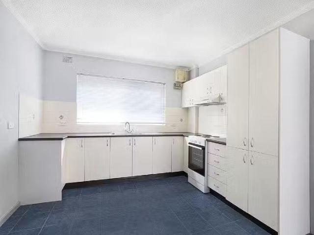 Apartment for rent in Wollongong West, New South Wales