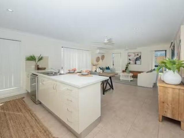 House for rent in Mount Low, Queensland