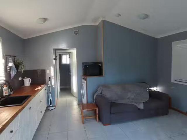 Apartment for rent in Haliday Bay, Queensland