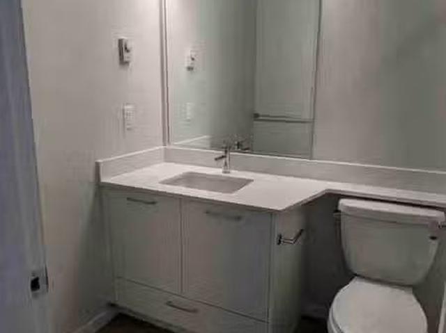 Condo for rent in Surrey, British Columbia