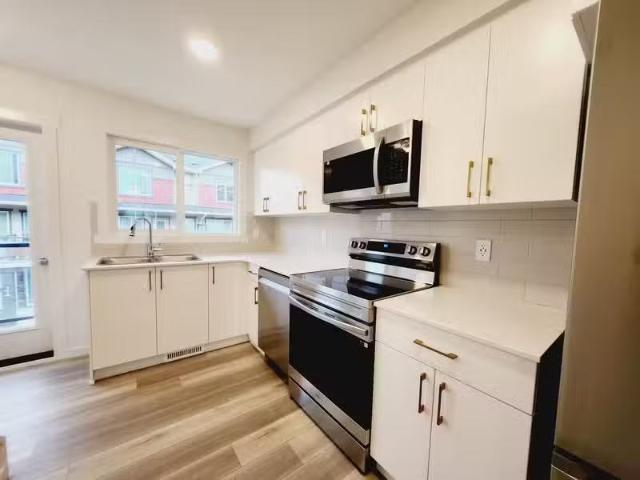 Condo for rent in Fulton Meadows, Edmonton