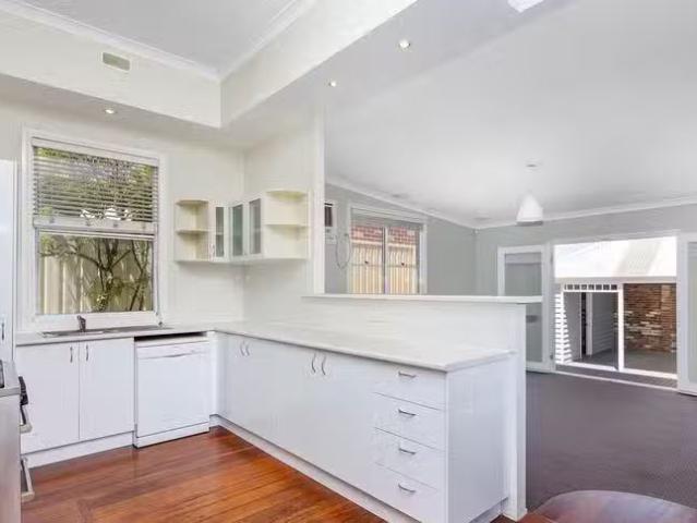 House for rent in East Victoria Park, Western Australia