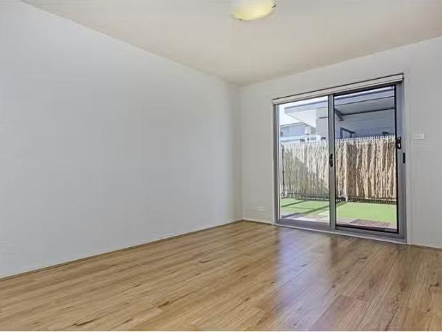 Apartment for rent in Franklin, Australian Capital Territory