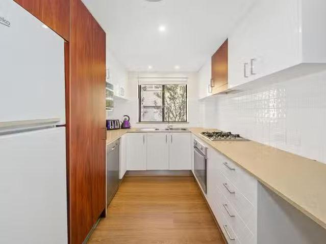 Apartment for rent in Toombul, Queensland