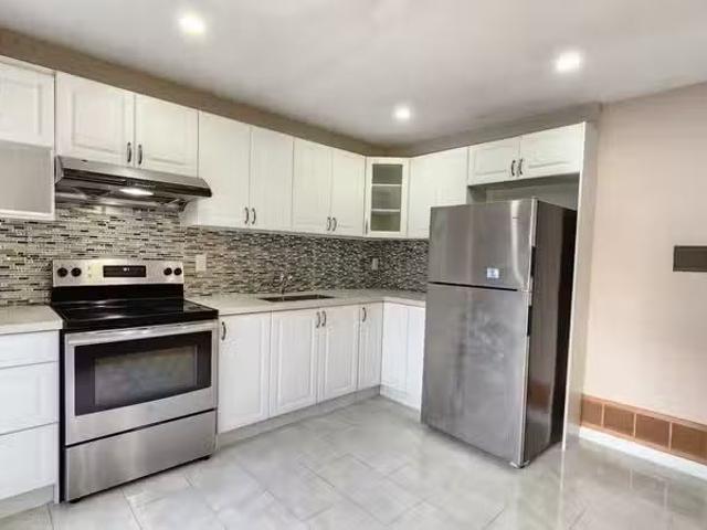 House for rent in Woburn, Ontario