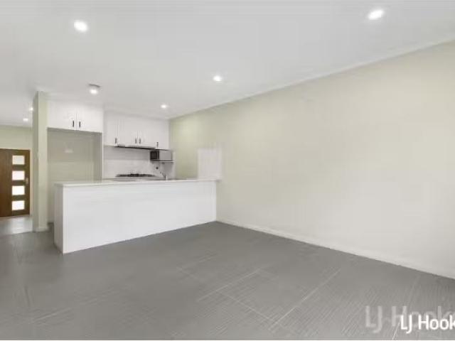Condo for rent in Queanbeyan, New South Wales