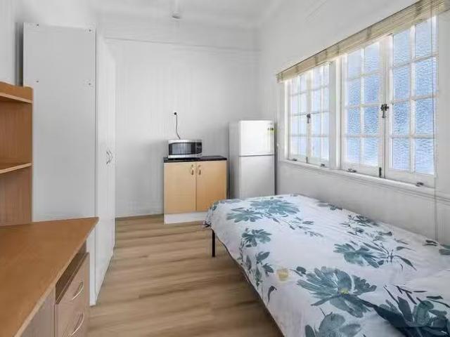 Apartment for rent in Toombul, Queensland