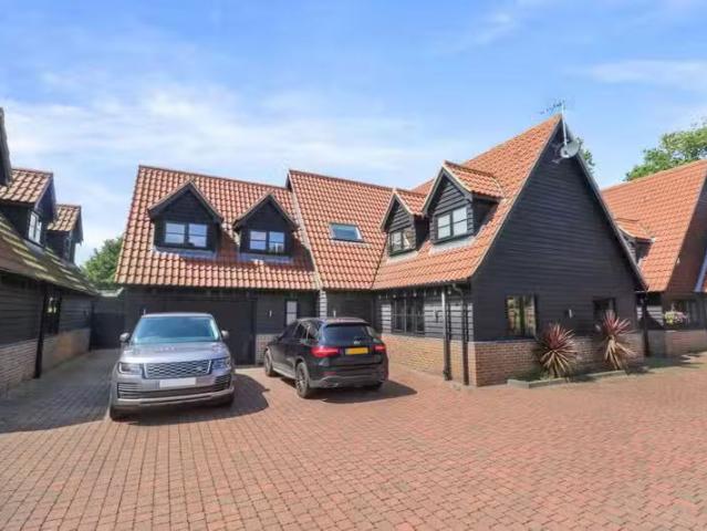 House for rent in Fordham Heath, Essex
