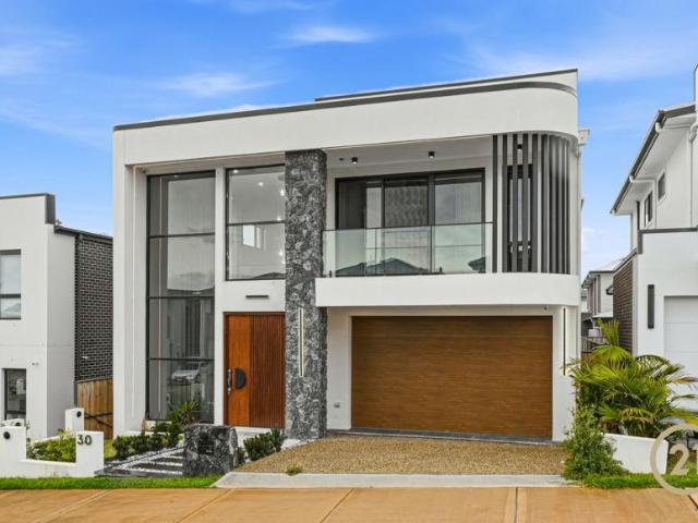 Apartment for rent in Box Corner, Hill End