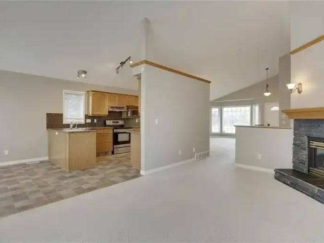 Apartment for rent in Northwest, Alberta