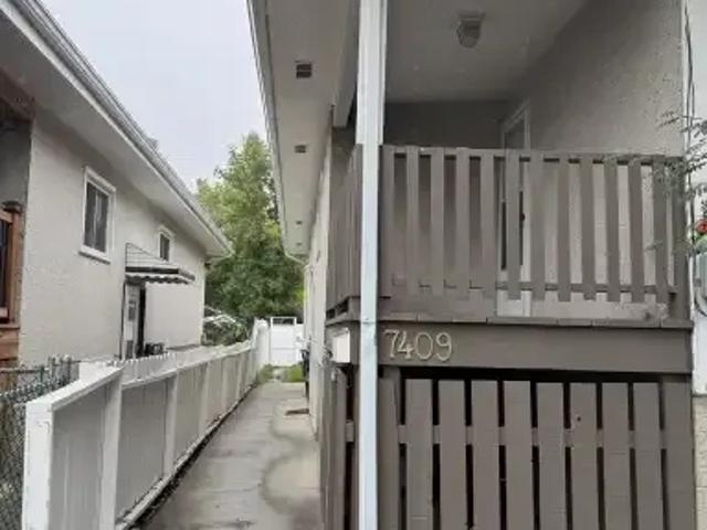 Apartment for rent in Bowness, Calgary