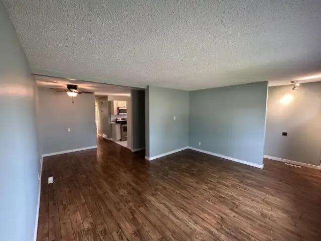 Apartment for rent in Wedgewood, Alberta