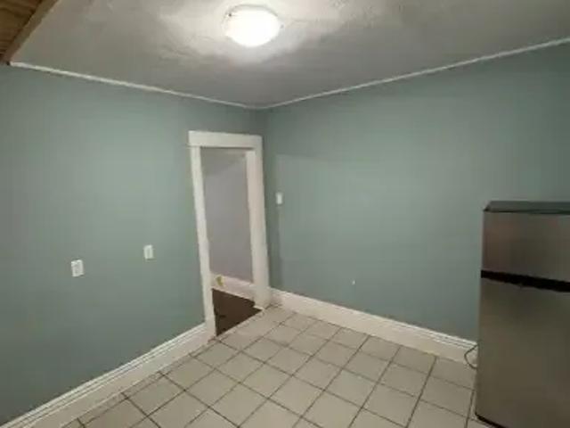 Apartment for rent in East St. Paul, Manitoba