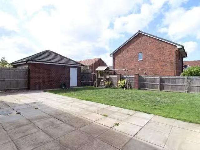 House for rent in Westminster Park, Two Mills