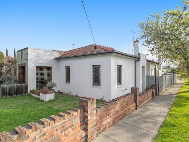 House for sale in Ascot Vale, Melbourne