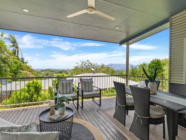 House for sale in Bayview Heights, Cairns