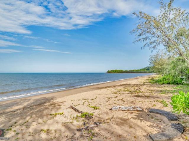 House for sale in Bramston Beach