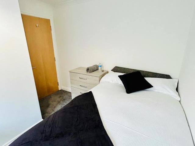 House for rent in Spike Island, Feckenham