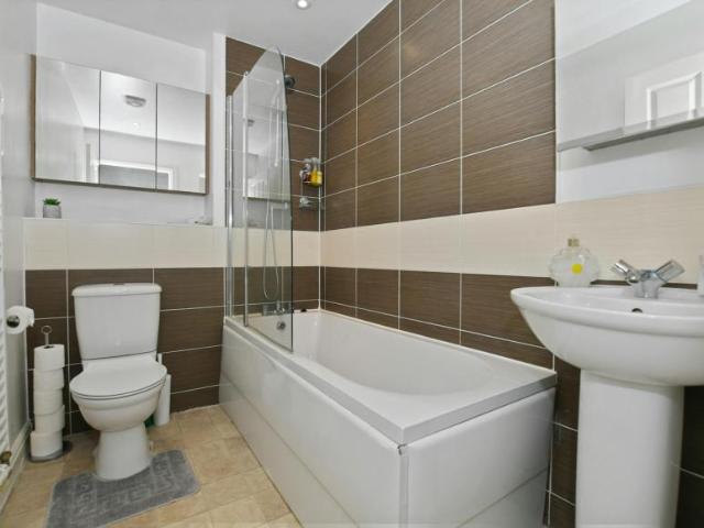 House for rent in Bushey