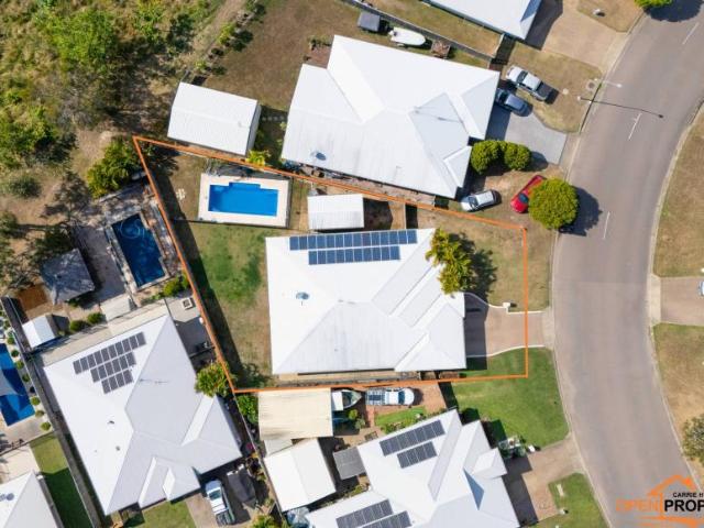 House for sale in Bushland Beach, Queensland