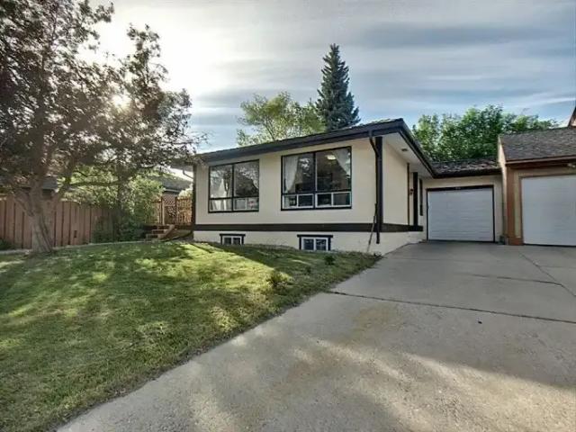 House for rent in Northwest, Alberta
