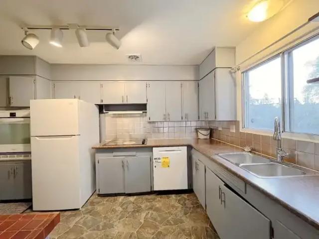 House for rent in Northwest, Alberta