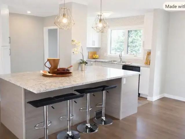 House for rent in Highwood, Calgary