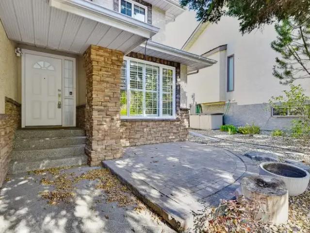 House for rent in McKenzie Lake, Calgary