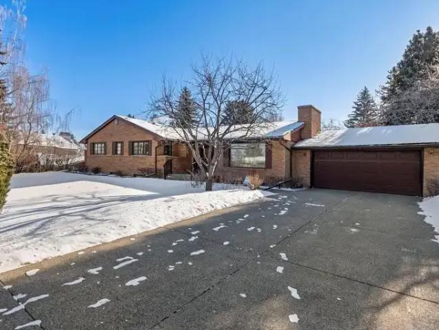 House for rent in Britannia, Calgary