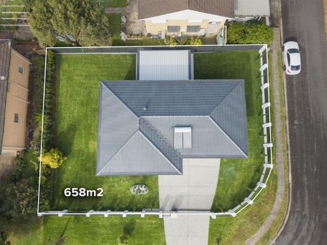 House for sale in Camp Hill, Greater Brisbane
