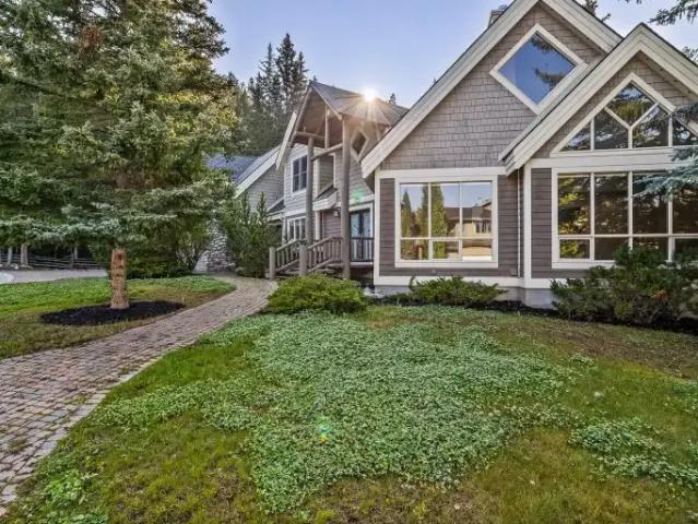 House for rent in Canmore, Alberta