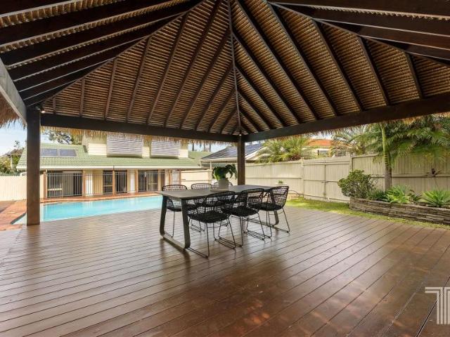 House for sale in Carindale, Greater Brisbane