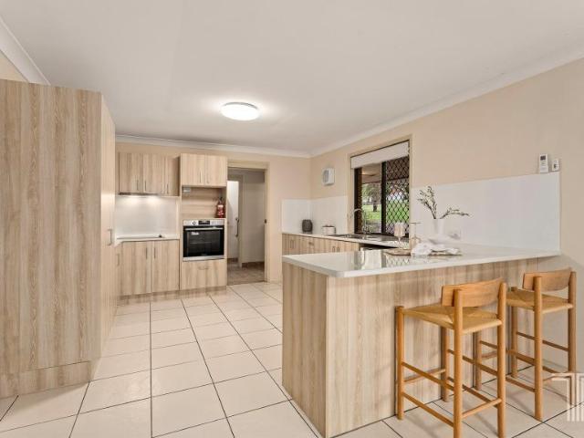 House for sale in Carindale, Greater Brisbane