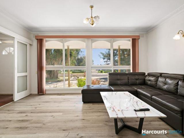House for sale in Carrum Downs, Melbourne