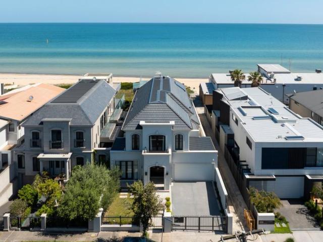 House for sale in Chelsea, Melbourne