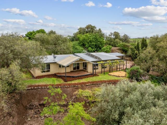 House for sale in Glendaruel, Victoria