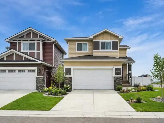 House for rent in Crossfield, Alberta