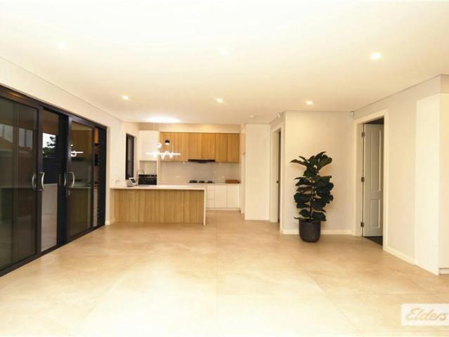 House for rent in Eastwood, Sydney
