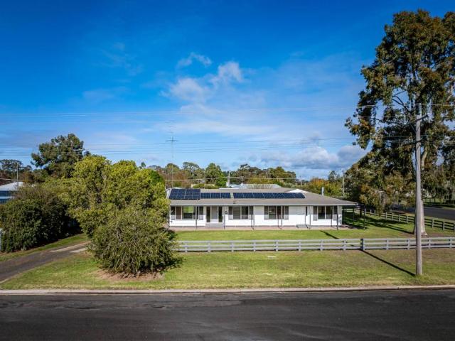 House for rent in Edenhope, Victoria