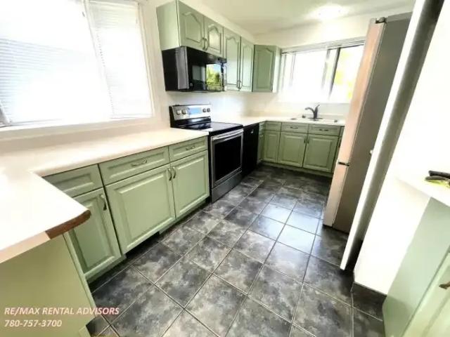 House for rent in Wedgewood, Alberta