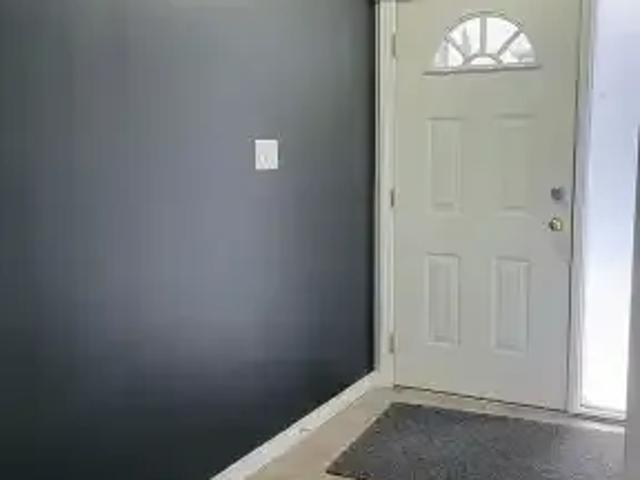 House for rent in Wedgewood, Alberta